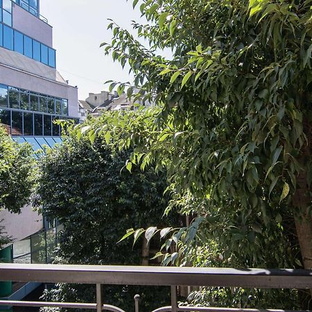 Luxury City Center Two Bedroom Apartment Close To Beach Varna Esterno foto