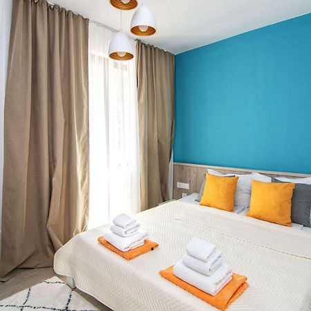 Luxury City Center Two Bedroom Apartment Close To Beach Varna Esterno foto
